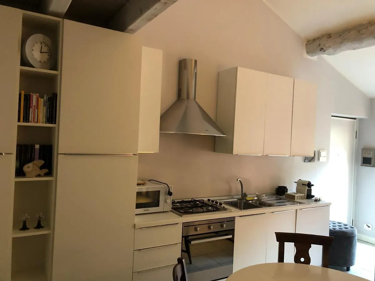 Casa Di Zelda Lägenhet Cremona